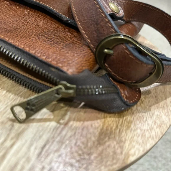 Gently Used Patricia Nash Brown Embossed Leather Bag - Picture 5 of 7